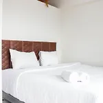 Spacious & Deluxe 2Br Gateway Ahmad Yani Cicadas Apartment By Travelio