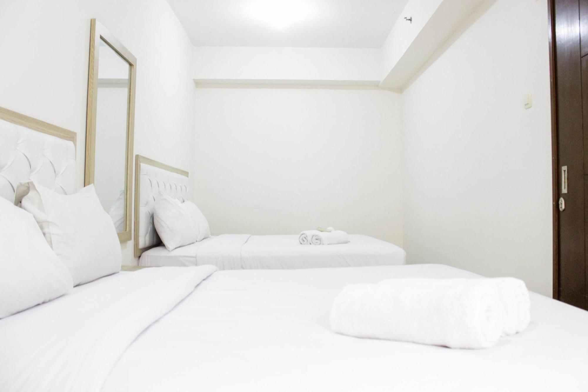 Spacious & Deluxe 2br Gateway Ahmad Yani Cicadas By Travelio Apartemen *
