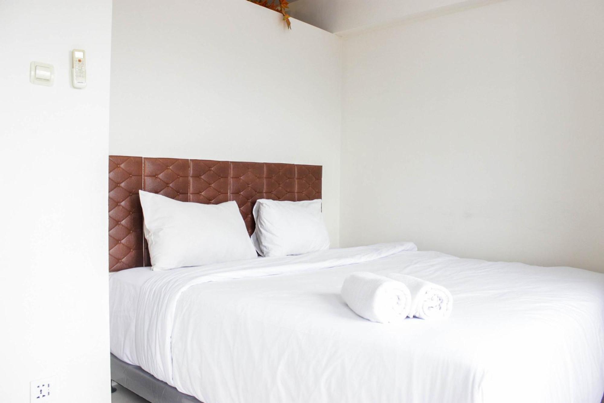 Apartemen Spacious & Deluxe 2br Gateway Ahmad Yani Cicadas By Travelio